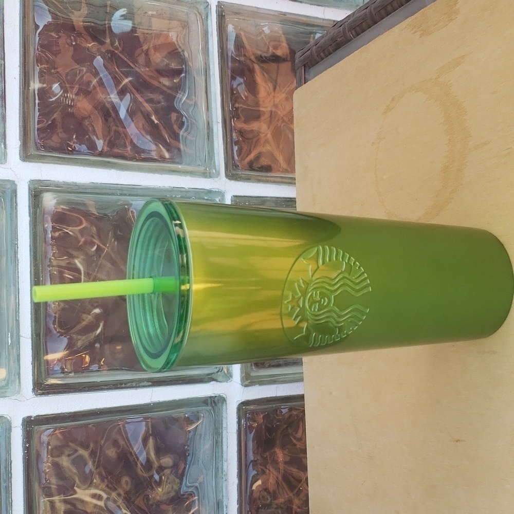 Starbucks Lime Green Green Shine Holographic Shifting SS Tumber NWOT Cat eye vib